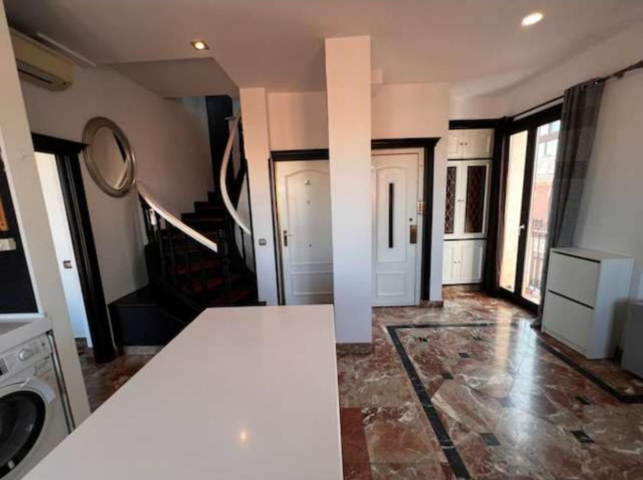 Apartamentos El Tiempo Madrid Exteriör bild