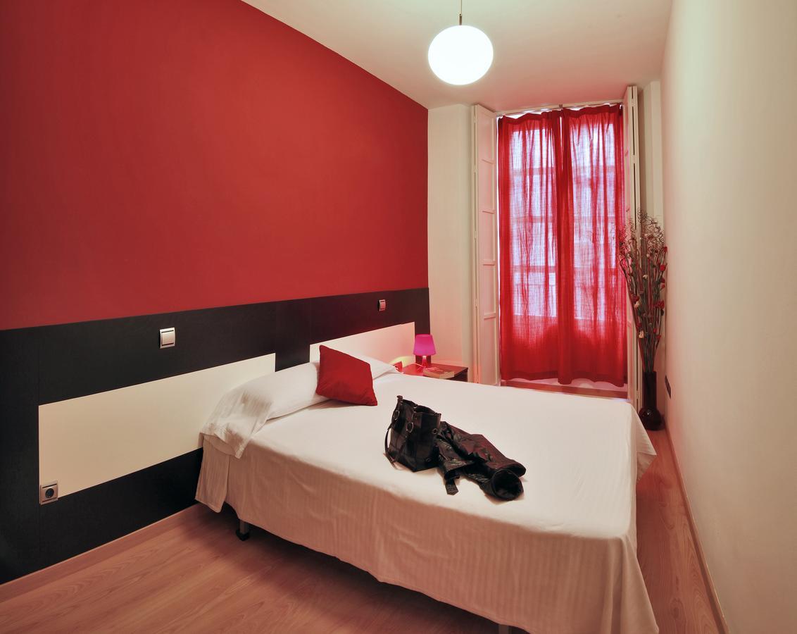 Apartamentos El Tiempo Madrid Exteriör bild
