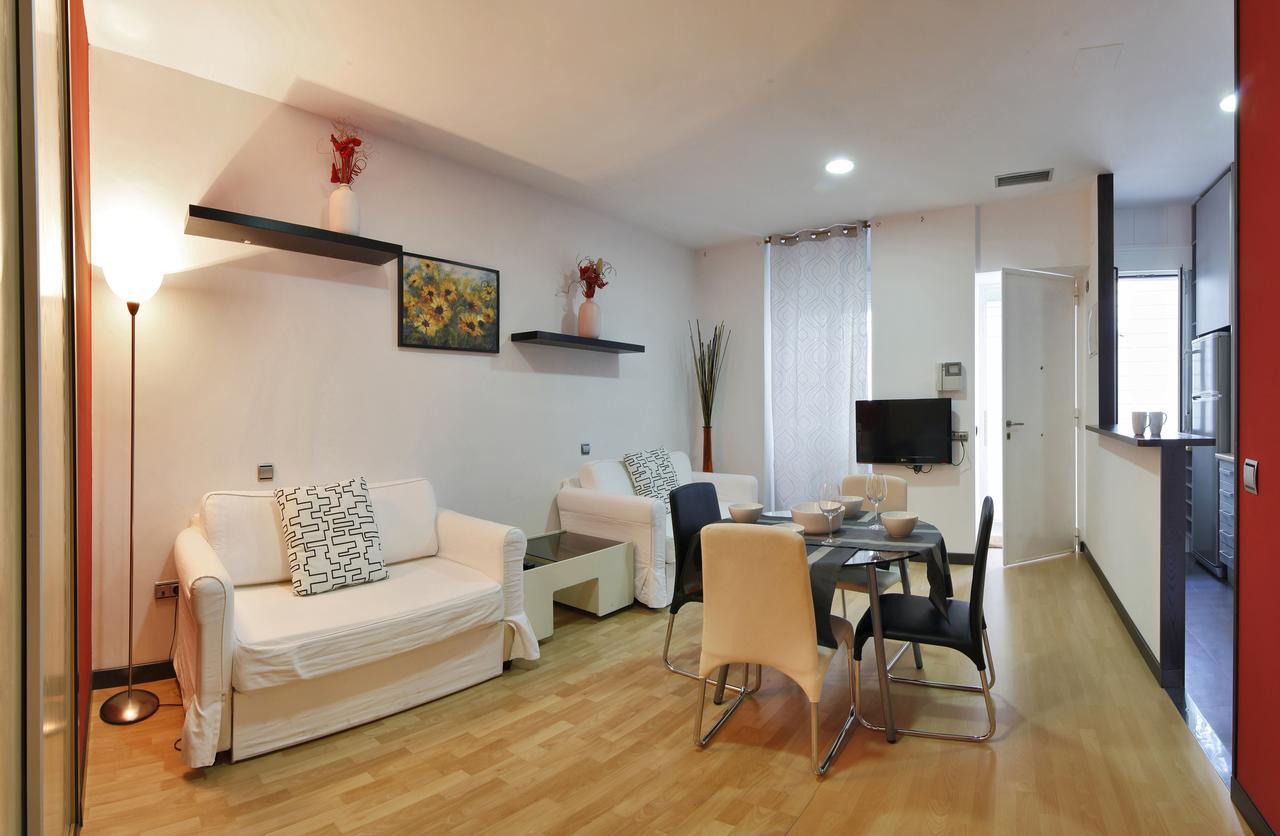 Apartamentos El Tiempo Madrid Exteriör bild